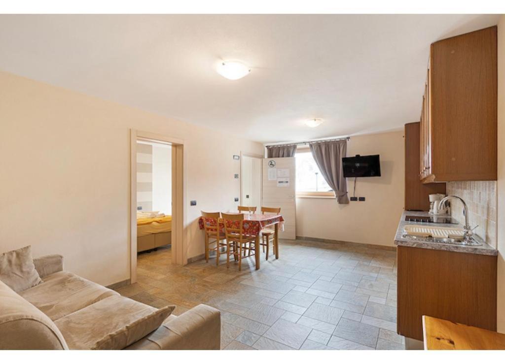 Casa Da Claudia Apartment ลีวินโญ ภายนอก รูปภาพ