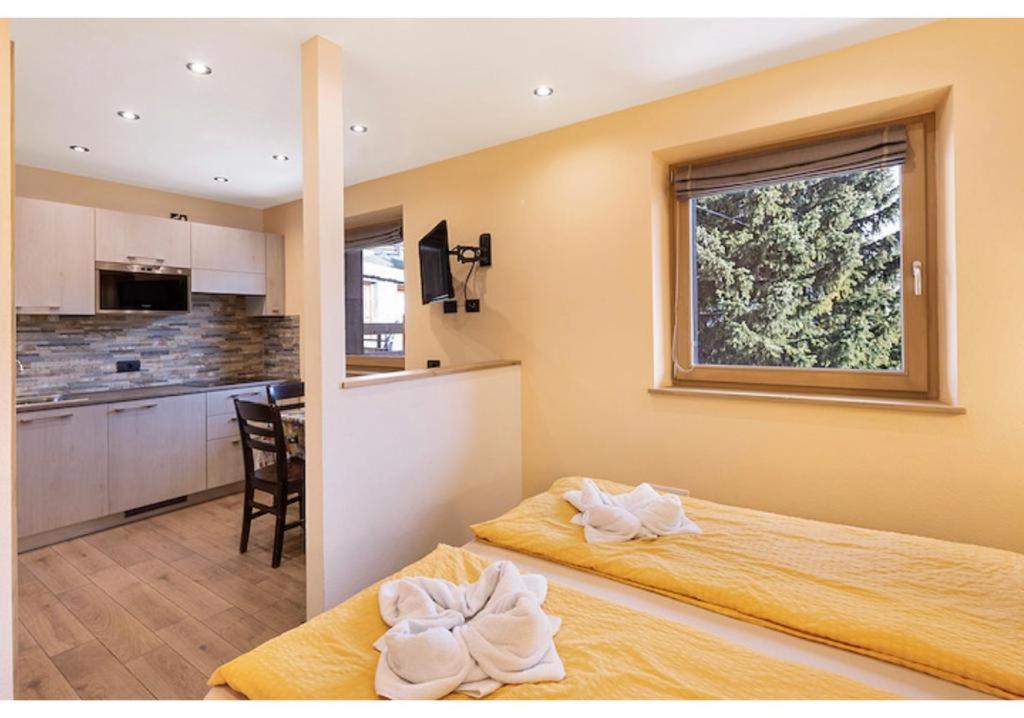 Casa Da Claudia Apartment ลีวินโญ ภายนอก รูปภาพ