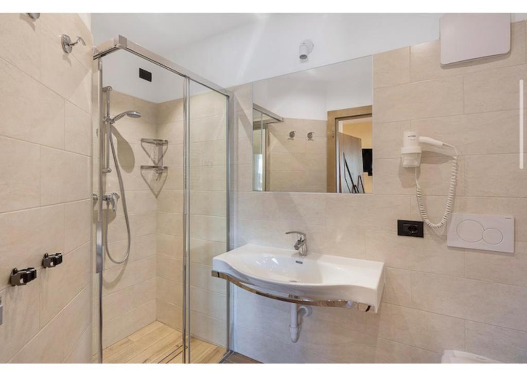 Casa Da Claudia Apartment ลีวินโญ ภายนอก รูปภาพ